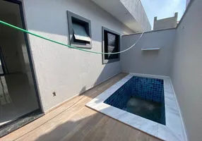 Foto 1 de Casa de Condomínio com 2 Quartos à venda, 55m² em Cibratel II, Itanhaém