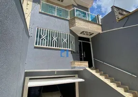 Foto 1 de Sobrado com 3 Quartos para alugar, 215m² em Itaberaba, São Paulo