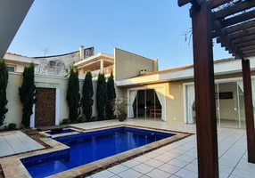 Foto 1 de Sobrado com 4 Quartos à venda, 545m² em Jardim São Bento, São Paulo