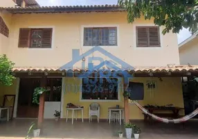 Foto 1 de Casa de Condomínio com 3 Quartos à venda, 248m² em Jardim dos Camargos, Barueri
