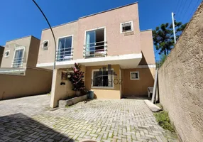 Foto 1 de Sobrado com 3 Quartos à venda, 90m² em Santa Cândida, Curitiba