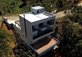 Foto 1 de Casa de Condomínio com 3 Quartos à venda, 267m² em Cônego, Nova Friburgo