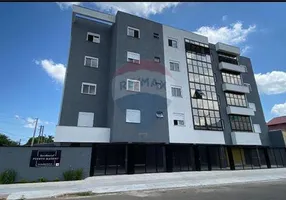 Foto 1 de Apartamento com 2 Quartos à venda, 65m² em Jardim Algarve, Alvorada