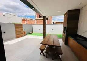 Foto 1 de Casa com 2 Quartos à venda, 130m² em Laranjeiras, Rio do Sul