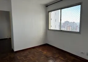 Foto 1 de Apartamento com 1 Quarto para alugar, 40m² em Cambuci, São Paulo