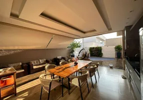 Foto 1 de Casa de Condomínio com 3 Quartos à venda, 215m² em Jardins Lisboa, Goiânia