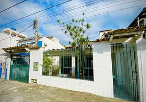 Foto 1 de Casa com 1 Quarto à venda, 60m² em Braga, Cabo Frio