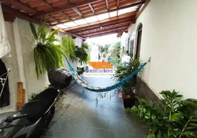 Foto 1 de Casa com 2 Quartos à venda, 90m² em Floramar, Belo Horizonte