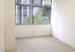 Foto 1 de Sala Comercial para alugar, 27m² em Centro, Rio de Janeiro