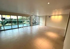 Foto 1 de Apartamento com 4 Quartos à venda, 195m² em Jardim Oceanico, Rio de Janeiro