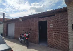 Foto 1 de Casa com 3 Quartos à venda, 180m² em Gravatá, Camaçari