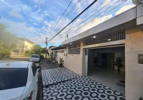 Foto 1 de Casa com 3 Quartos à venda, 134m² em Engenho do Meio, Recife