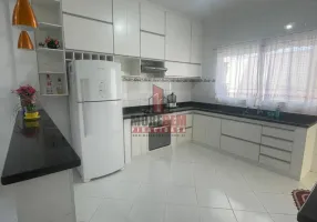 Foto 1 de Sobrado com 3 Quartos à venda, 195m² em Jaraguá, Piracicaba