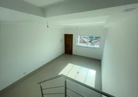 Foto 1 de Sobrado com 2 Quartos à venda, 120m² em Jardim Mangalot, São Paulo