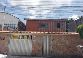 Foto 1 de Casa com 3 Quartos à venda, 432m² em Imbiribeira, Recife
