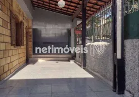 Foto 1 de Casa com 4 Quartos à venda, 150m² em Fernão Dias, Belo Horizonte