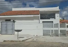 Foto 1 de Apartamento com 2 Quartos para alugar, 138m² em Parque Rodoviario, Campos dos Goytacazes