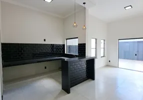 Foto 1 de Casa com 3 Quartos à venda, 125m² em Residencial Irineu Zanetti, Franca