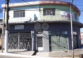 Foto 1 de Galpão/Depósito/Armazém à venda, 685m² em Itaquera, São Paulo