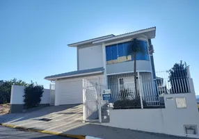 Foto 1 de Casa com 3 Quartos à venda, 330m² em Vendaval, Biguaçu