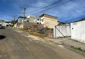 Foto 1 de Lote/Terreno à venda, 335m² em São Geraldo, Juiz de Fora