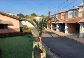 Foto 1 de Casa de Condomínio com 2 Quartos à venda, 71m² em Vila Rezende, Piracicaba