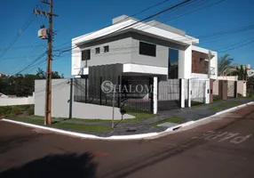 Foto 1 de Sobrado com 3 Quartos à venda, 231m² em Jardim Cidade Monções, Maringá