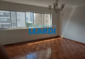 Foto 1 de Apartamento com 4 Quartos para venda ou aluguel, 180m² em Vila Mariana, São Paulo