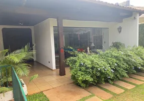 Foto 1 de Casa com 3 Quartos à venda, 317m² em Setor Marista, Goiânia