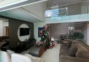 Foto 1 de Casa com 3 Quartos à venda, 300m² em Nacoes, Balneário Camboriú