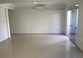 Foto 1 de Apartamento com 3 Quartos à venda, 180m² em Zona 07, Maringá