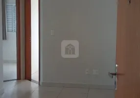 Foto 1 de Apartamento com 2 Quartos à venda, 44m² em Pampulha, Uberlândia