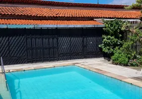 Foto 1 de Casa com 5 Quartos à venda, 500m² em Bongi, Recife