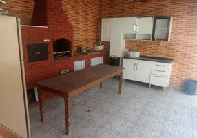 Foto 1 de Casa com 3 Quartos à venda, 150m² em Jardim Medina, Poá