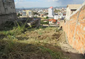 Foto 1 de Lote/Terreno à venda, 330m² em Aparecida, Belo Horizonte