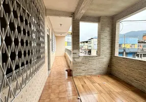 Foto 1 de Casa com 2 Quartos à venda, 130m² em Centro, Nilópolis