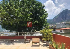 Foto 1 de Casa com 5 Quartos à venda, 191m² em Lagoa, Rio de Janeiro