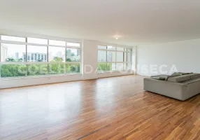 Foto 1 de Apartamento com 3 Quartos à venda, 245m² em Jardins, São Paulo