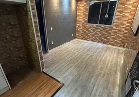 Foto 1 de Apartamento com 2 Quartos à venda, 39m² em Capão Redondo, São Paulo