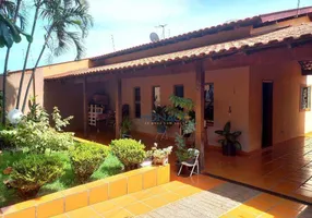 Foto 1 de Casa com 2 Quartos à venda, 150m² em Conjunto Santa Rita 7, Londrina