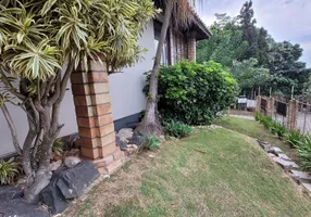 Foto 1 de Casa com 4 Quartos à venda, 313m² em Bom Abrigo, Florianópolis