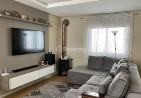 Foto 1 de Casa com 2 Quartos à venda, 95m² em Centro, Canela