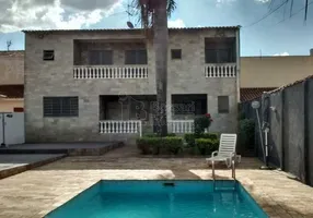 Foto 1 de Casa com 3 Quartos à venda, 234m² em Jardim Nova América, Araraquara