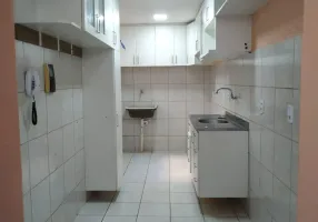 Foto 1 de Apartamento com 2 Quartos à venda, 48m² em Itaperi, Fortaleza