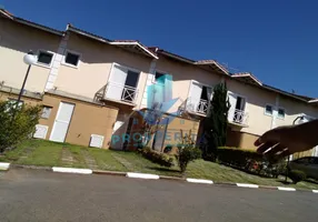 Foto 1 de Sobrado com 3 Quartos à venda, 250m² em Vila Santo Antônio do Portão, Cotia