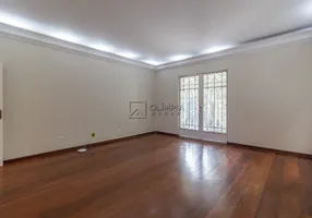 Foto 1 de Casa com 4 Quartos para alugar, 450m² em Jardim Paulista, São Paulo
