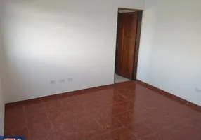 Foto 1 de Casa com 2 Quartos para alugar, 100m² em Jardim Moreira, Guarulhos