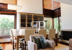 Foto 1 de Casa de Condomínio com 4 Quartos à venda, 420m² em Alphaville Graciosa, Pinhais