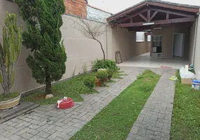 Foto 1 de Casa com 2 Quartos à venda, 175m² em Parque Maria Helena, Suzano