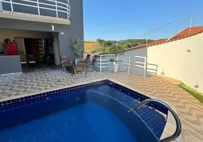 Foto 1 de Sobrado com 3 Quartos à venda, 199m² em Jardim Ivete, Mogi das Cruzes